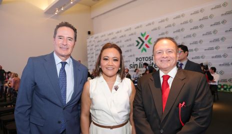  Meme Lozano, Silvia Torres y Juan Carlos Barrón.