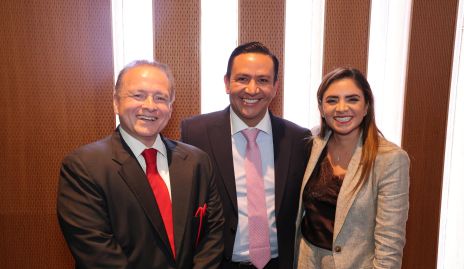  Juan Carlos Barrón, Guadalupe Torres y Xitlali Sánchez.