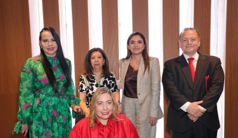  Ariana García, María Manuela García, Xitlali Sánchez, Juan Carlos Barrón y Giovanna Itzel Argüelles.