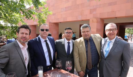  Paco Yáñez, Nazario Huerta, Marco Herrera, Hudson Burg y Mario Pérez Velázquez.