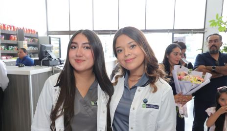  Dulce y Valeria.