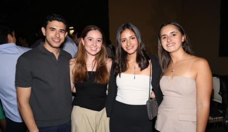  Juan Carlos Pérez, Paulina Arellano, Valeria del Valle y Lety del Valle.