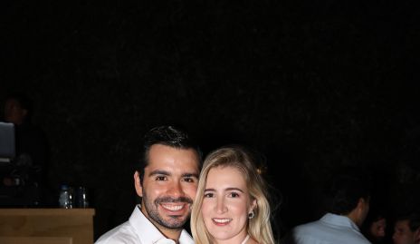  Rodrigo Pérez y Macarena Anaya.