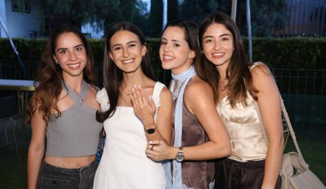  Pía Gómez, Marlú Estrada, Ani Gómez y Sofi Rojas.