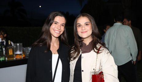  Montse Hampshire y Ana Karen Navarro.