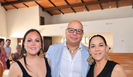  Daniela Echenique, Edgar Aguilera y Flor Guel.