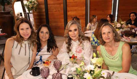  Maiela Conde, Alba Altamirano, Lupita Vargas y Ángeles Martín.