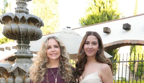  Gabriela Serment con su nuera Daniela Jaimes.