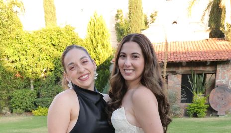  Paulina Chávez y Daniela Jaimes.