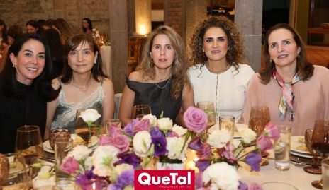  Aline Martínez, Pina Cadena, Vero Berrón, Bere Díaz Infante y Gabriela Gómez.