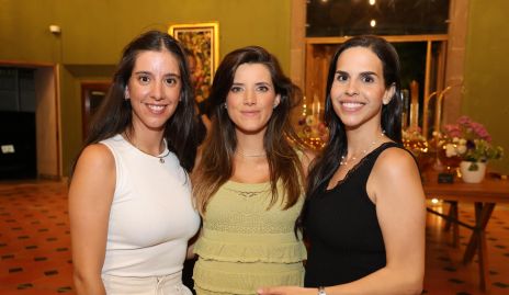  Camila Inés, Fabiola Hernández y Marcela Shcekaibán.