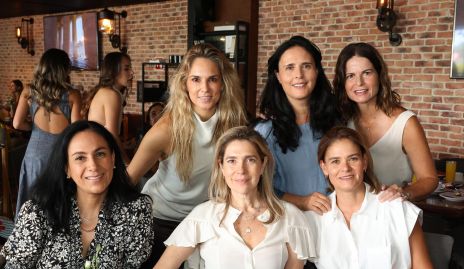  María José Pedrero, Maite Ascanio, Paulina Zermeño, Marcela de la Maza, Jessica Villarreal y Marcela Benavente.