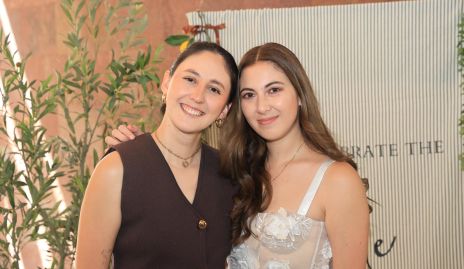  Aline Chessal y Daniela Jaimes.