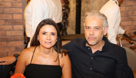  Paola Félix y Alejandro García.