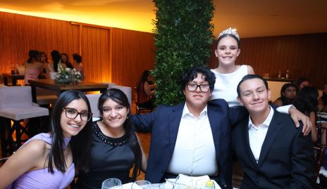  Lya, Kiara, Leonardo, Moisés y Emilia.