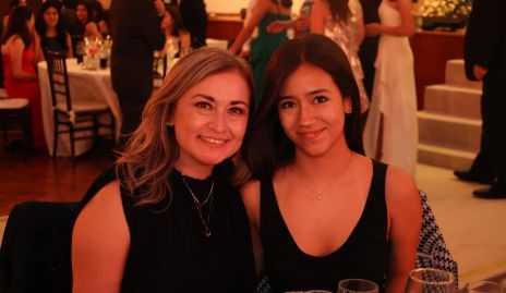  Arantza Medina y Laura Cedillo.