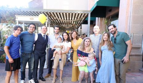  Familias Zendejas y Maya.