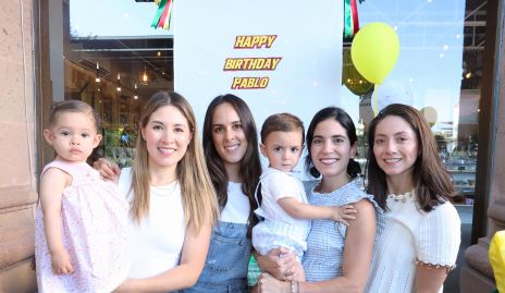  Ale Puente, María Emilia Leos, Clau Antunes, Diego De Luna, Maribel Rodríguez y Nayelli Maya.