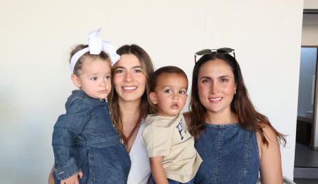  Antonella, Ana Sofía, Salomón y Regina.