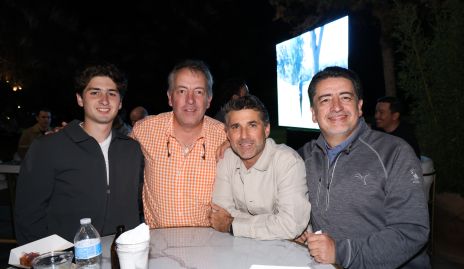  Pablo Díaz, José Ignacio Díaz, Manuel Pizarro y Sebastián Díaz.