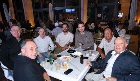 Javier Alcalde, Jorge Mendizábal, Gerardo Valle, Carlos González, Jorge Mendizábal, Alejandro Aguillón y Tomás Alcalde.