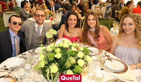  Juan Francisco Corripio, Roberto Puente, Marijó Islas, Renata Fernández y Karla Aldama.
