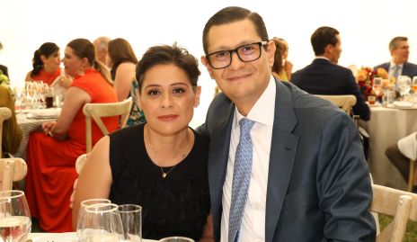  Sofía Cuadra y Arturo Tello.