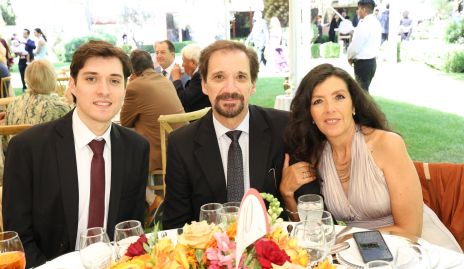  Daniel Pérez, Jorge Pérez y Bety Romo.