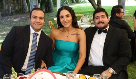  Orlando Campos, Jessica Herrera y Roberto Reyes.