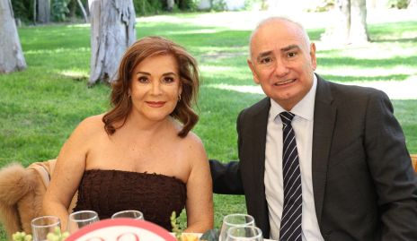  Beatriz Rojas y Roberto Zepeda.