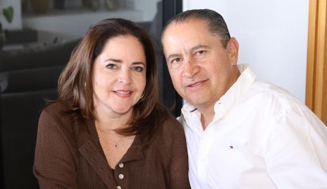  Gaby Carreón y Javier Córdova.