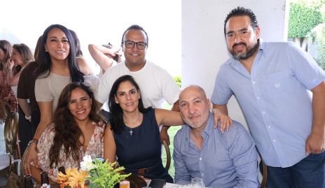  Arce Hernández, Gerry García, Saide Chevaile, Elisabetta Morales, Humberto Morones y Alfredo Castillo.