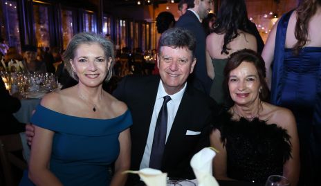  Claudia Ledezma, Alfonso López Valdivia y María Elena López.