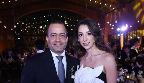  Anuar Sarquis y Erika González.