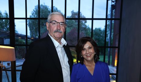  Lucero Mandes y Roberto López.