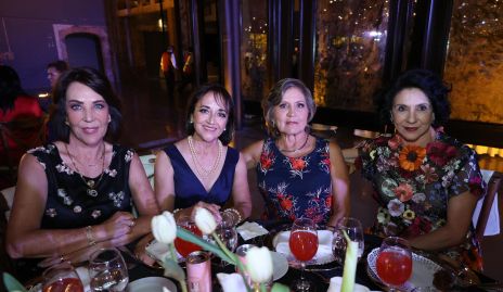  Lourdes Alcalde, Bertha Jara, Rosy Padilla y Zade Ketelsen.