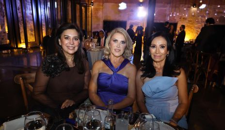  Vero García, Claudia Pineda y Olga Muñoz.