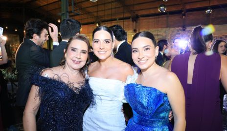  Marisol Hernández, Bárbara y Daniela González.