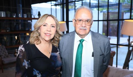  Consuelo Enríquez y Raúl Fernández.