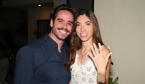  Eduardo Álvarez Bárcena y Ana Karen Torres Lara se comprometieron en matrimonio.
