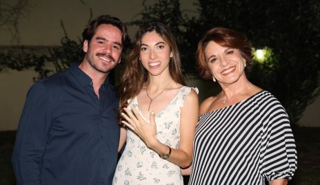  Eduardo Álvarez, Ana Karen Torres y Lupita Bárcena.