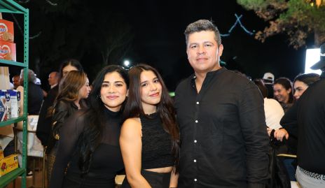  Yael García, Mariana y Arturo Bañuelos.