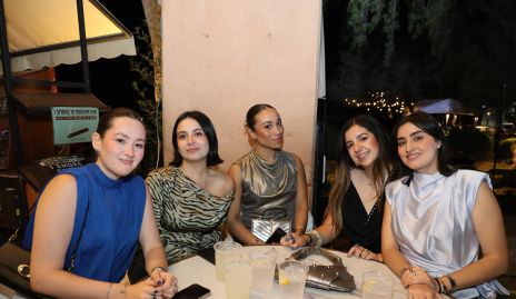  Sofía Mercado, Eva Bárbara Arrieta, Alex Romero, Ana Miranda y Andrea Marten.