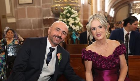  Jorge Martínez Tanus y Gaby Cruz Boy, papás del novio.