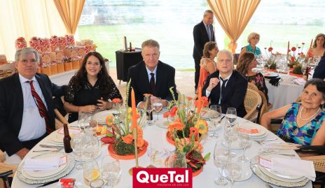  Manuel Alonso de Florida, Marilú López, Fernando García, Carlos García y Lu López.