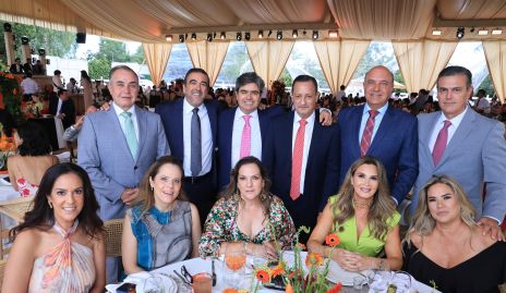  Javier Alcalde, Gerardo Galván, Paco Leos, Alejandro Díaz de León, Roberto Alcalde, Wicho Fernández, Delia Iduarte, Paty Fernández, Claudia Revuelta, Bertha Barragán y Daniela Benavente.