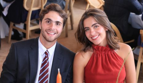  Manuel García y Renata Álvarez.