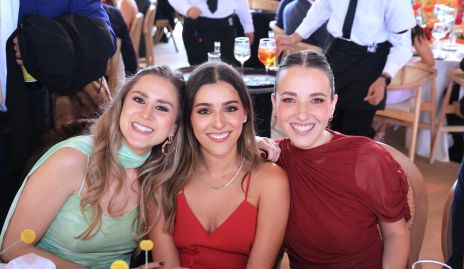  Camila Fernández, Car y Yolanda Navarro.