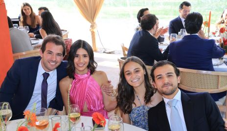  Roberto, Isa, Úrsula y Santi.