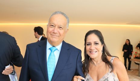  Carlos Nava y Esther Sandoval.